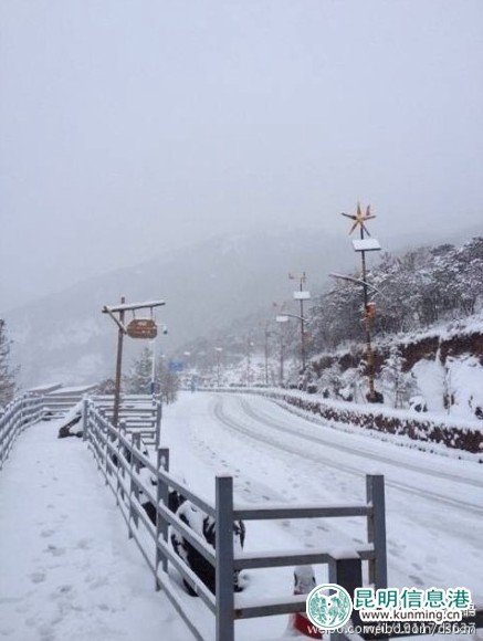 云南迎25年首场降雪，瑞雪兆丰年，银装素裹美不胜收